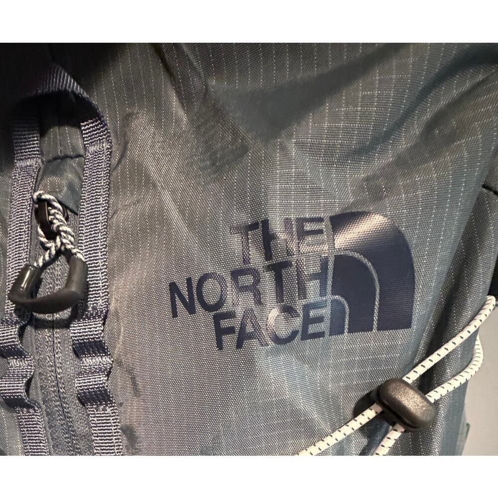 NWT The North Face Borealis Trail Backpack - 26L - Picture 8 of 8